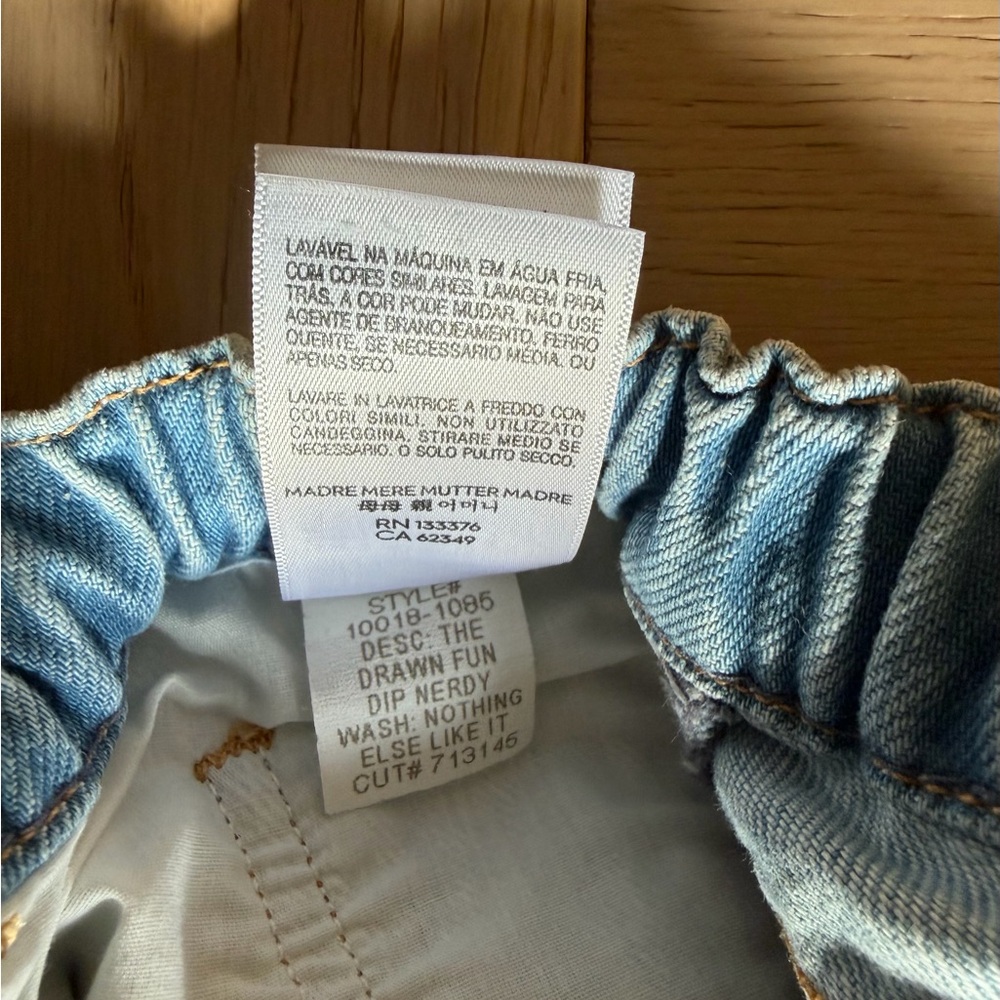NWT Mother SNACKS! The Drawn Fun Dip Nerdy
Nothing Else Like It drawstring jeans - Picture 6 of 8